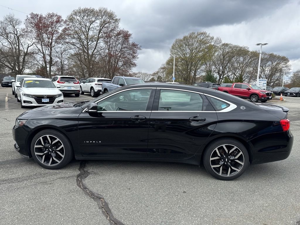 Used 2015 Chevrolet Impala LT w/ Convenience Package FWD image 3