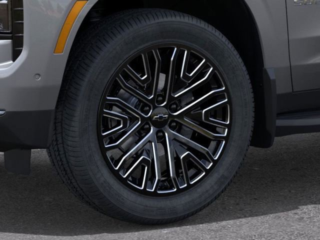 New 2026 Chevrolet Suburban Premier image 22