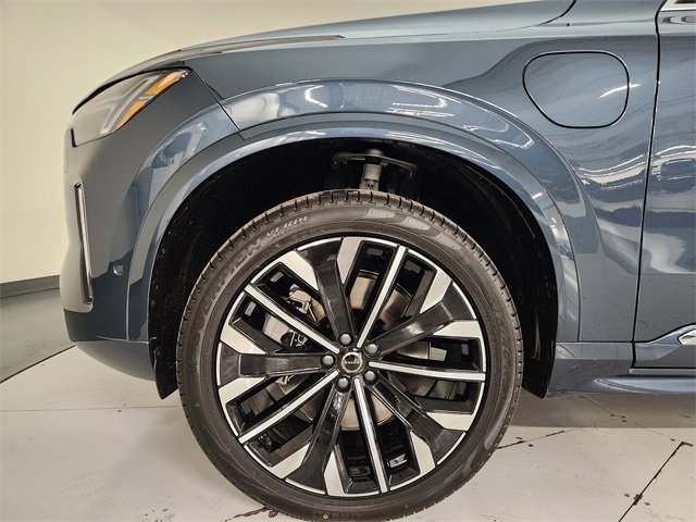 New 2026 Volvo XC90 T8 Ultra w/ Protection Package Premier image 11