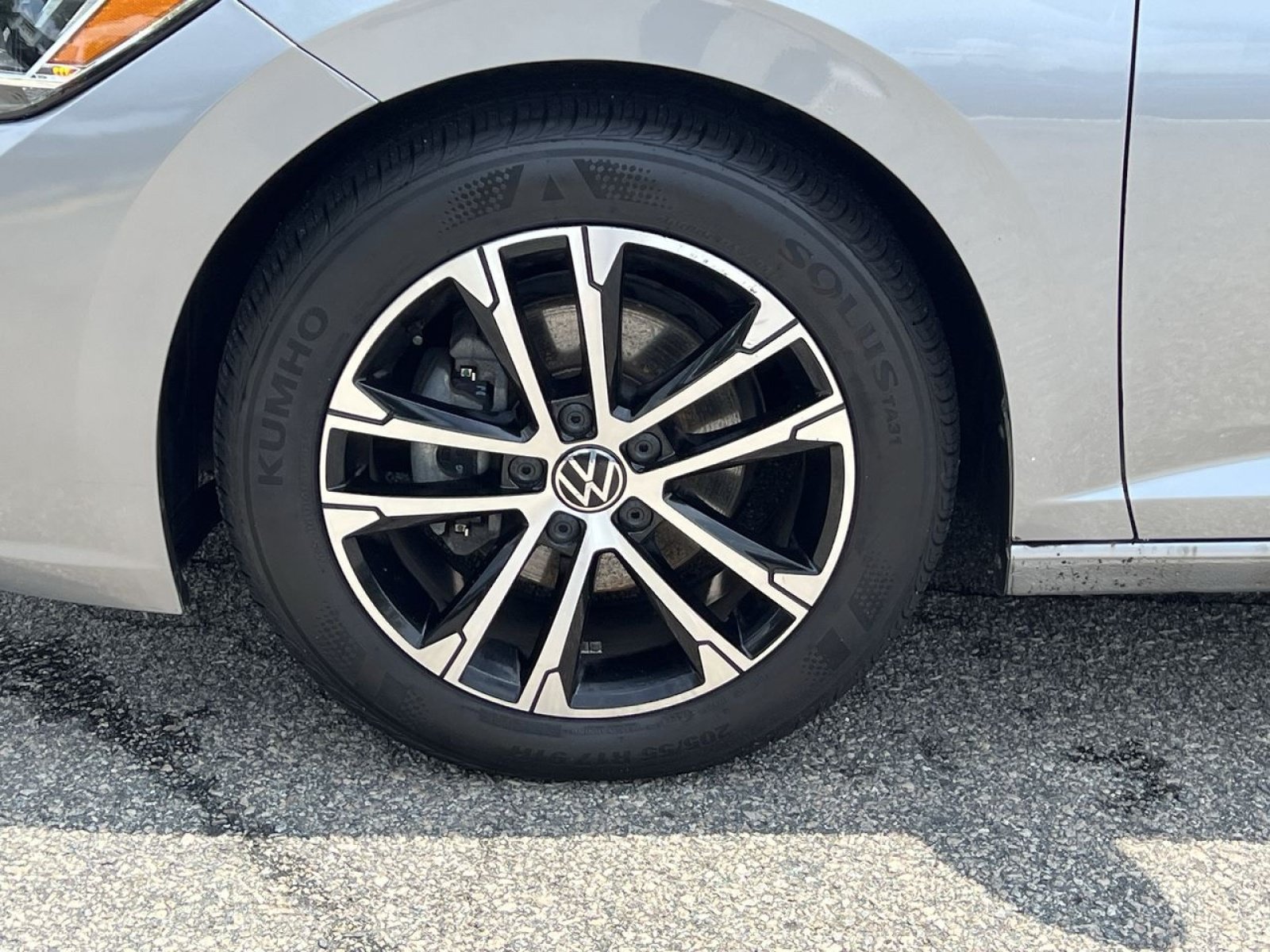 Used 2023 Volkswagen Jetta Sport FWD image 9