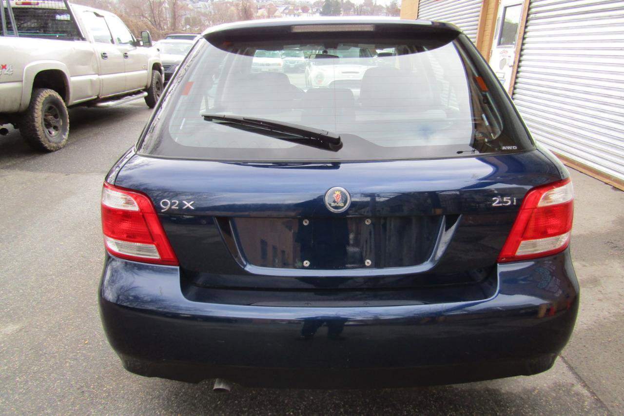 Used 2005 Saab 9-2X Linear image 10