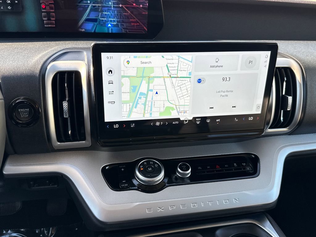 Certified 2025 Ford Expedition Active image 21