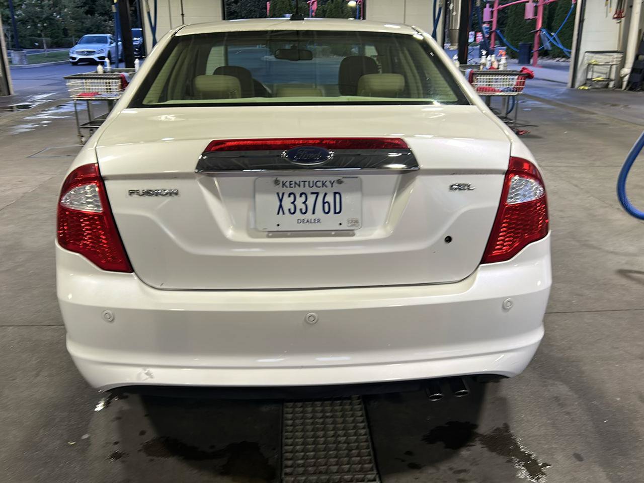 Used 2010 Ford Fusion SEL FWD image 6