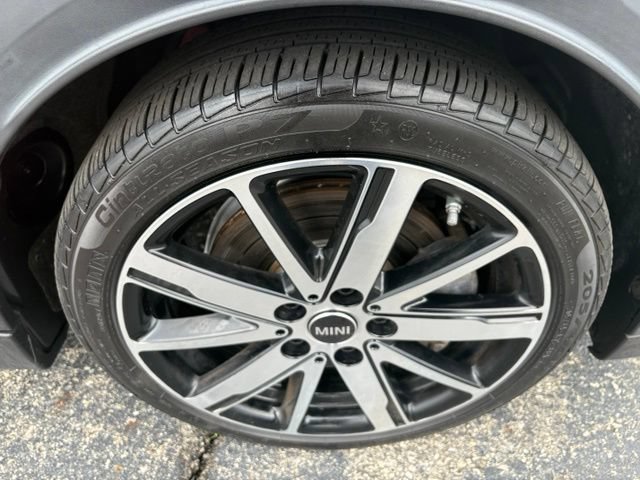 Used 2023 MINI Cooper S w/ Signature Upholstery Package FWD image 22