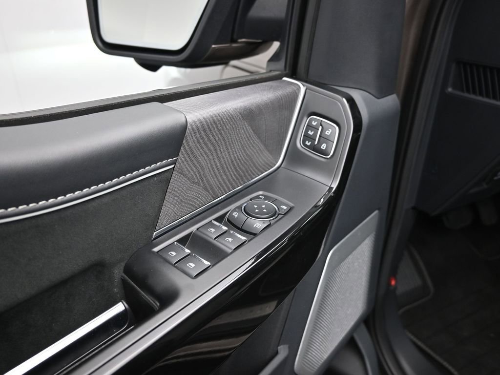 Certified 2022 Ford F150 Lightning Platinum image 10