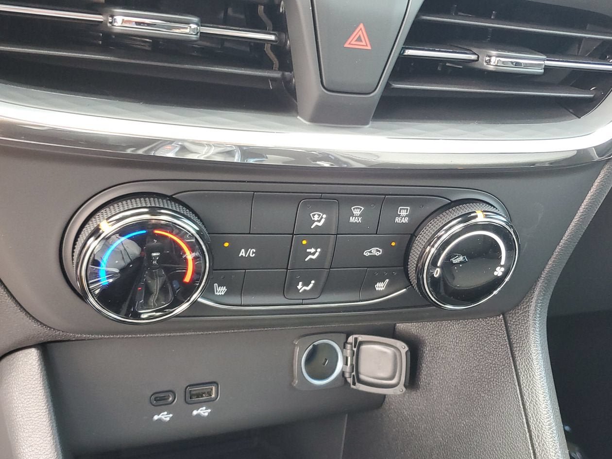 New 2026 Buick Encore GX Preferred w/ Advanced Technology Package FWD image 22