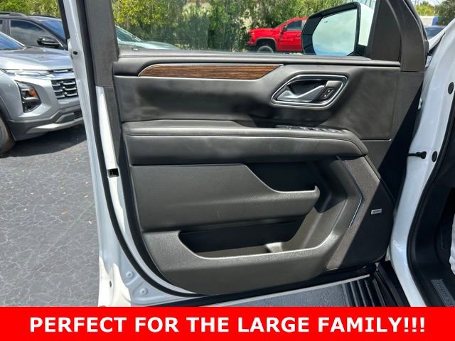 Certified 2024 Chevrolet Suburban High Country w/ Max Trailering Package AWD/4WD image 12