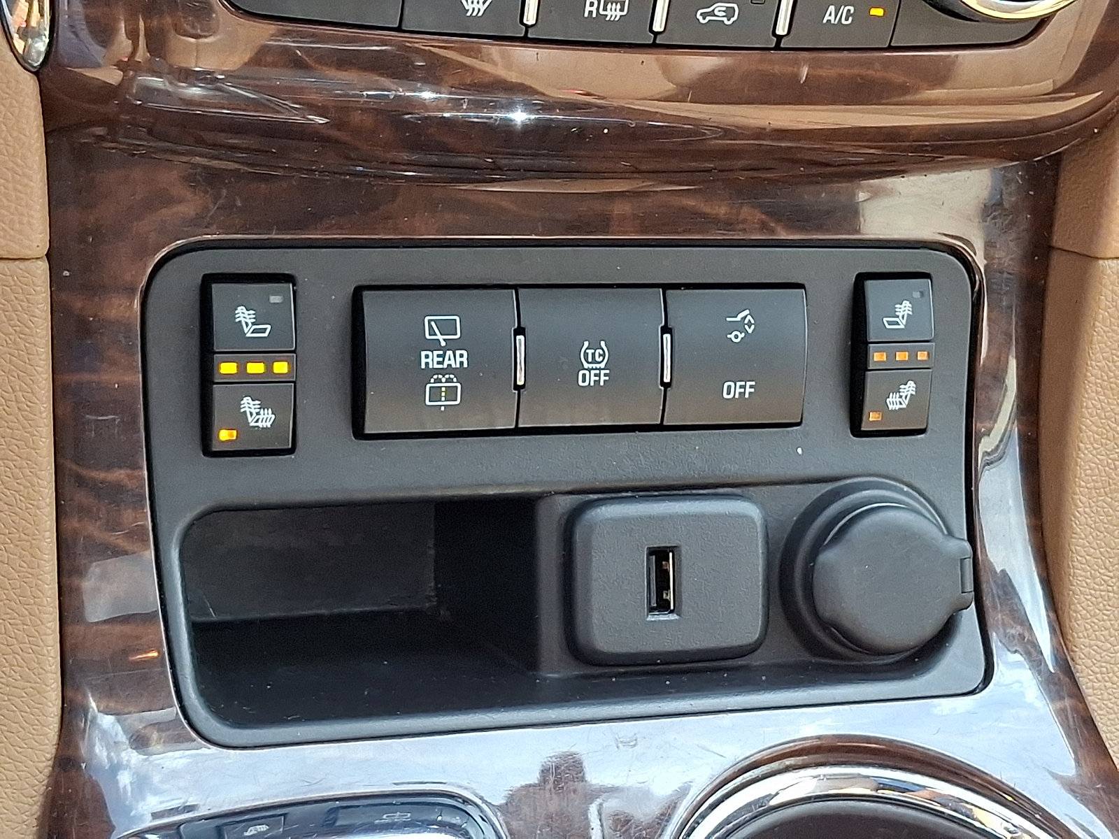 Used 2015 Buick Enclave Leather FWD image 24