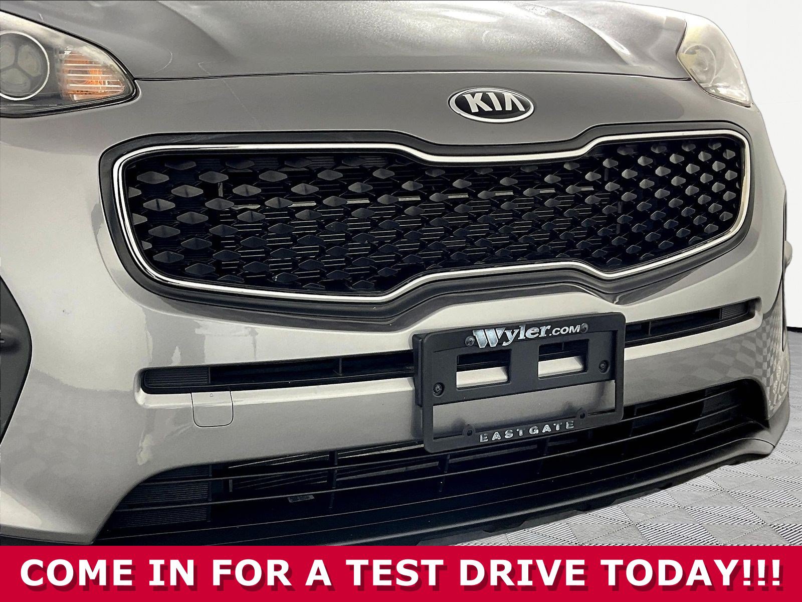Used 2018 Kia Sportage LX FWD image 29