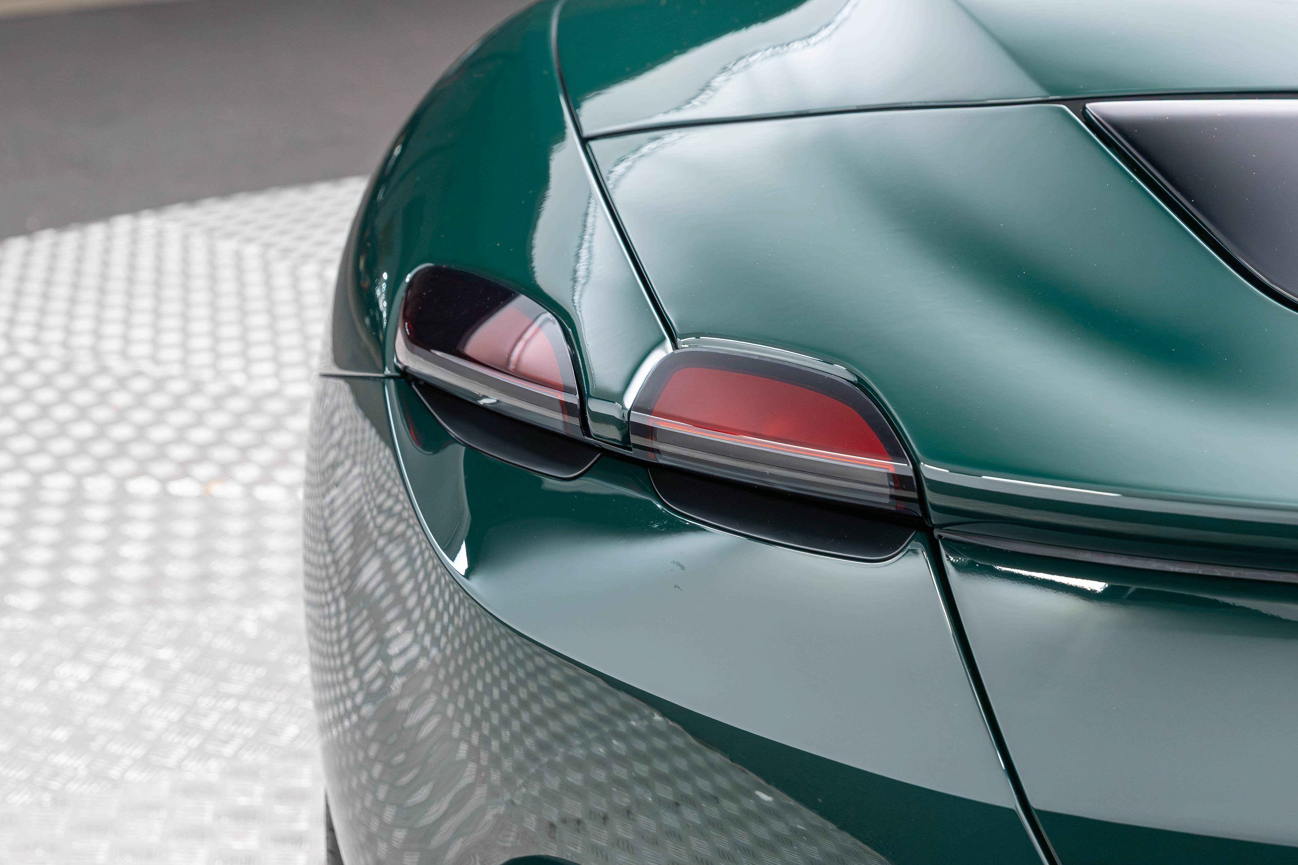 Certified 2025 Ferrari Roma Spider RWD image 60