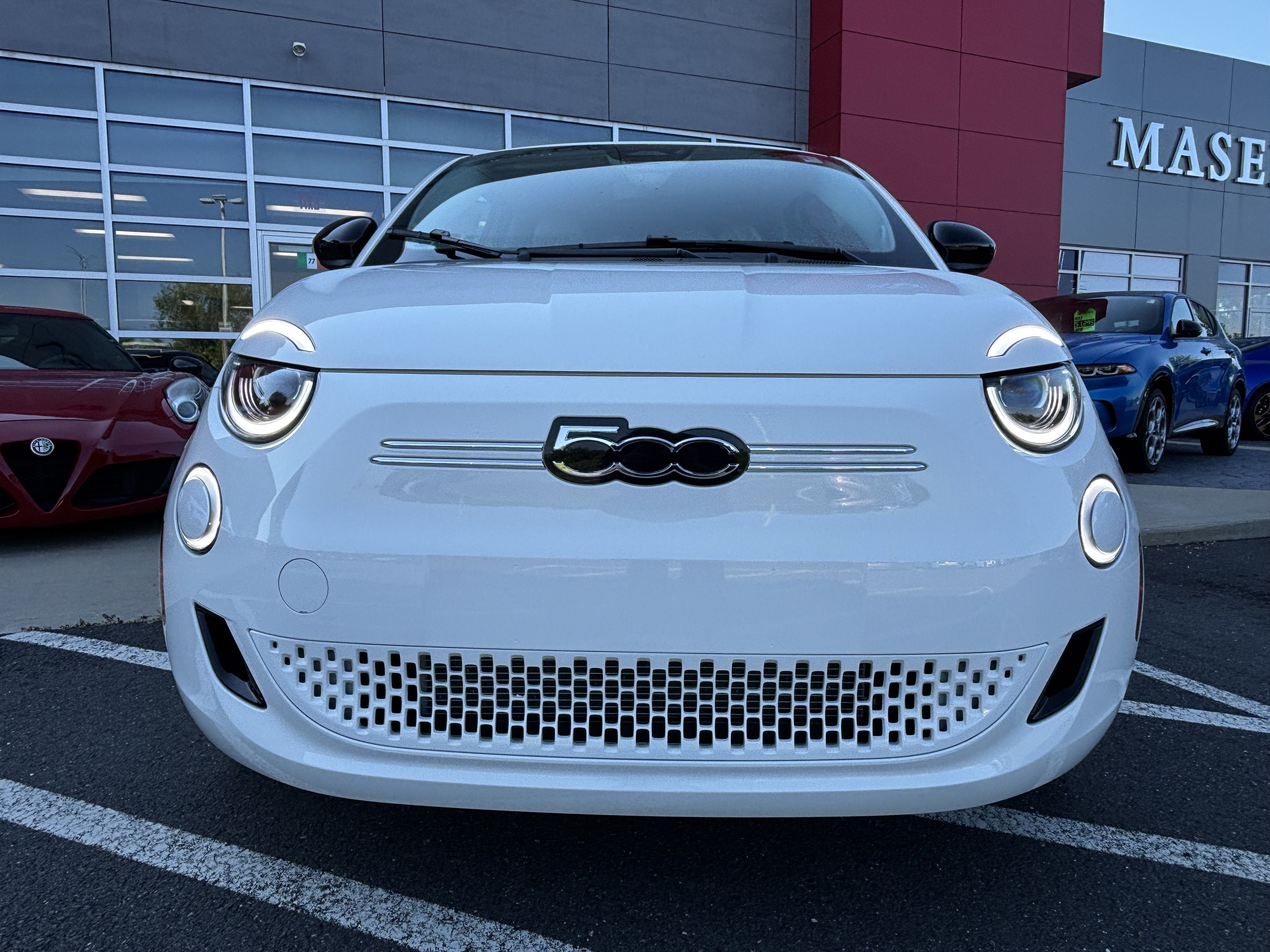 New 2026 FIAT 500 e w/ Comfort Group FWD image 11