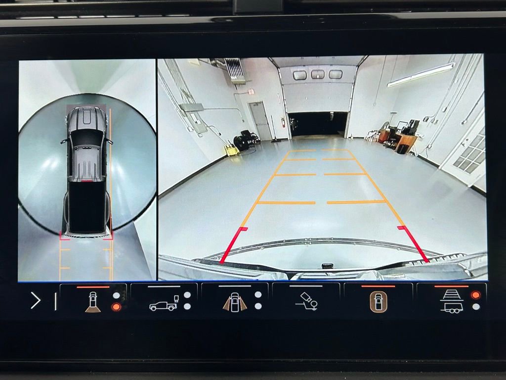 Used 2024 GMC Sierra 3500 Denali Ultimate image 19