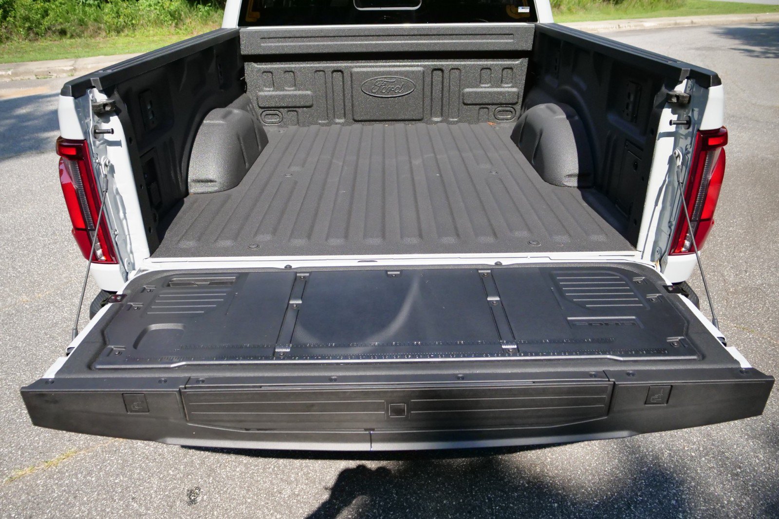 Used 2026 Ford F150 Raptor AWD/4WD image 41