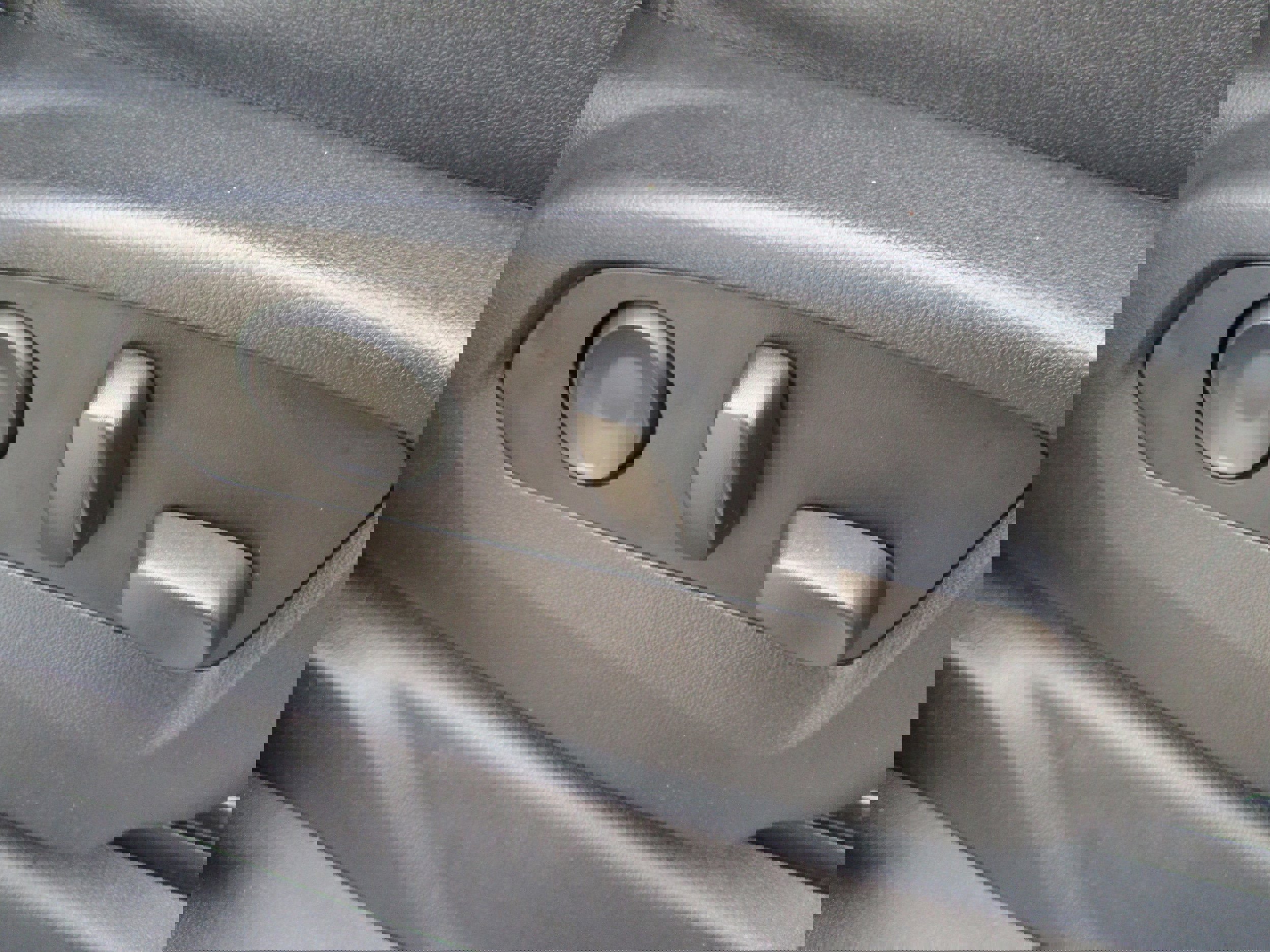 Used 2021 GMC Yukon SLT image 42