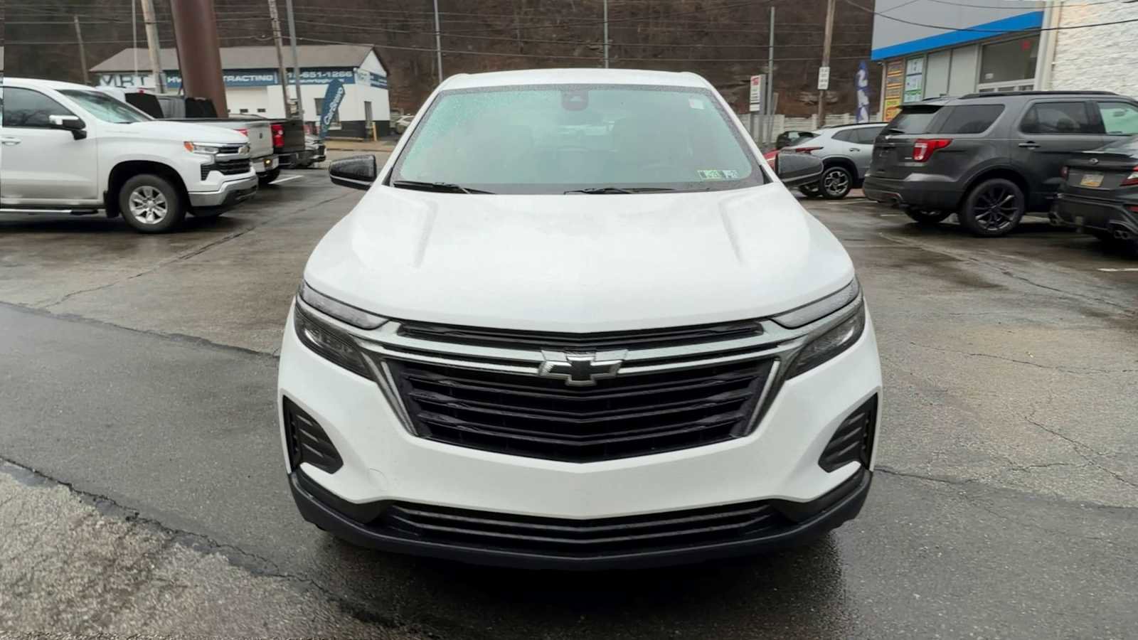 Certified 2024 Chevrolet Equinox LS w/ Sport Edition image 3