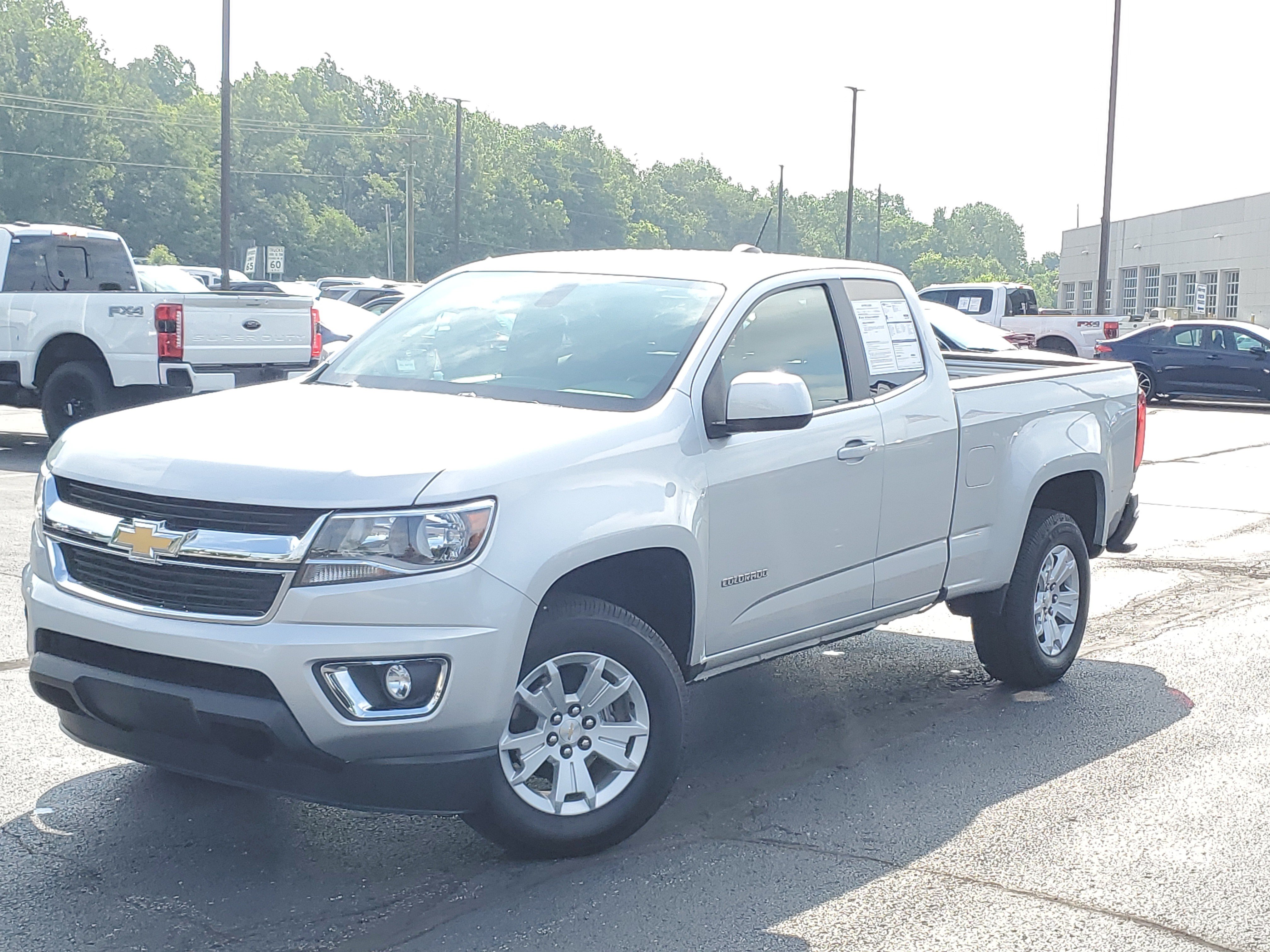 Used 2017 Chevrolet Colorado LT w/ LT Convenience Package RWD 360° Tour