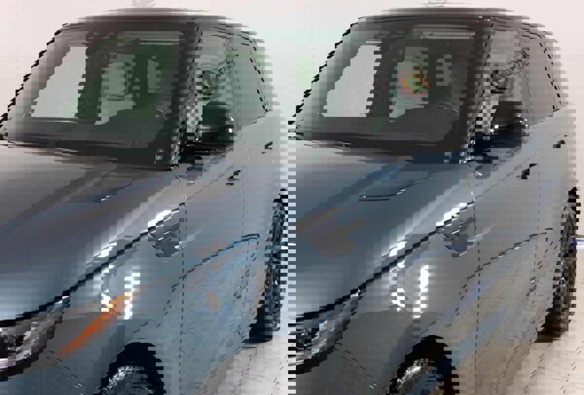 Used 2024 Land Rover Range Rover Sport Dynamic SE image 45