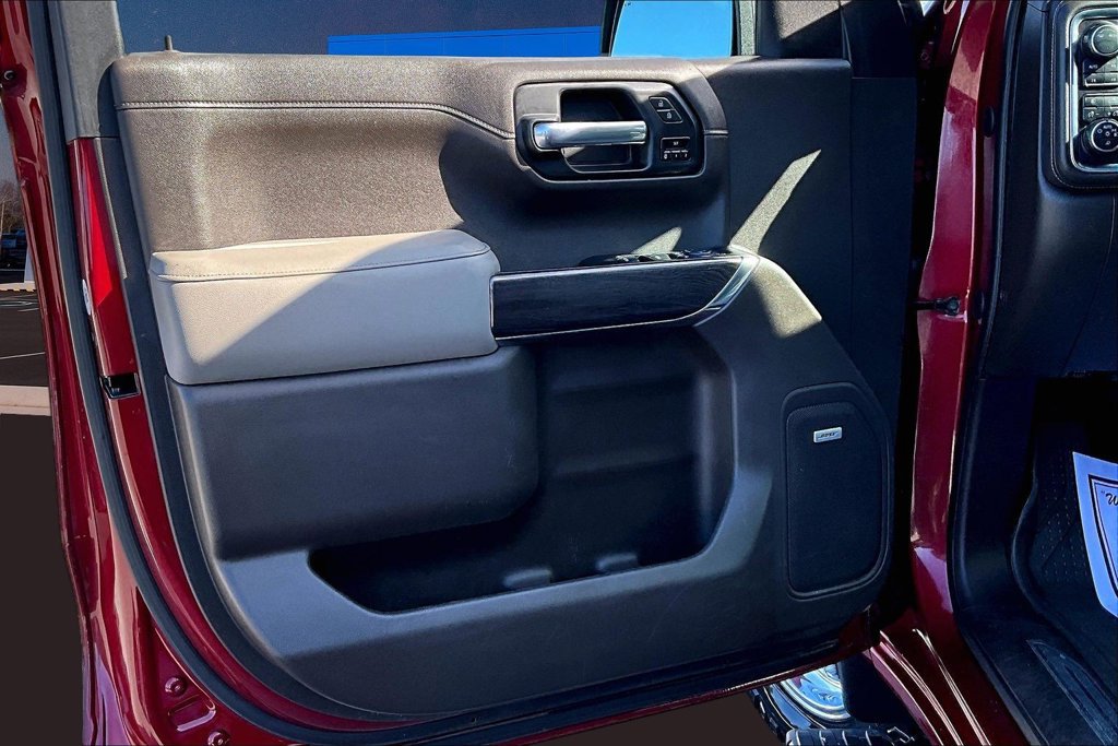 Used 2020 Chevrolet Silverado 1500 LTZ w/ LTZ Plus Package AWD/4WD image 24