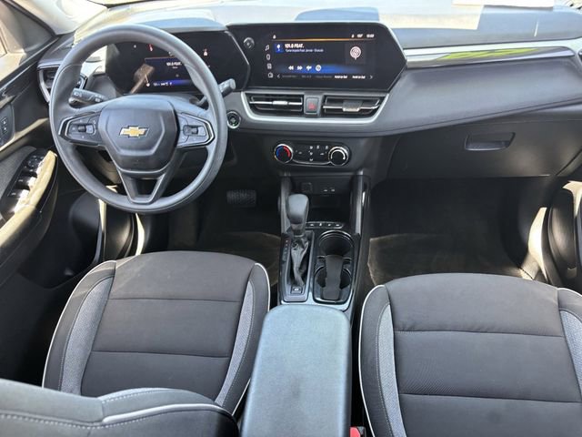 Used 2024 Chevrolet TrailBlazer LS w/ LS Convenience Package AWD/4WD image 15