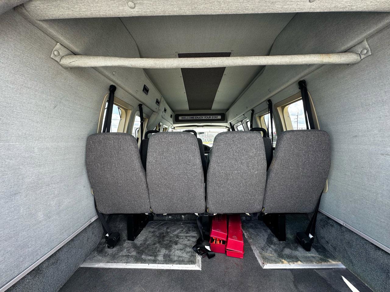 Used 2004 Ford E-250 and Econoline 250 Extended RWD image 48