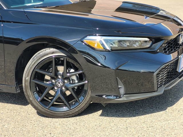 Used 2025 Honda Civic Sport image 6