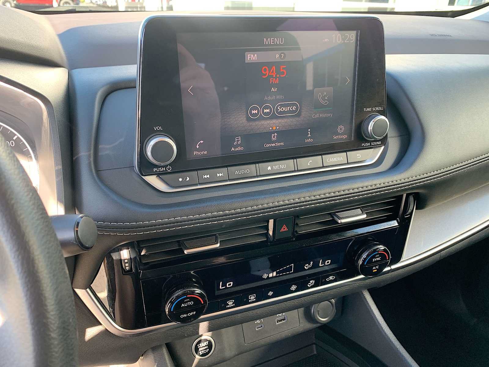 Used 2021 Nissan Rogue SV AWD/4WD image 13