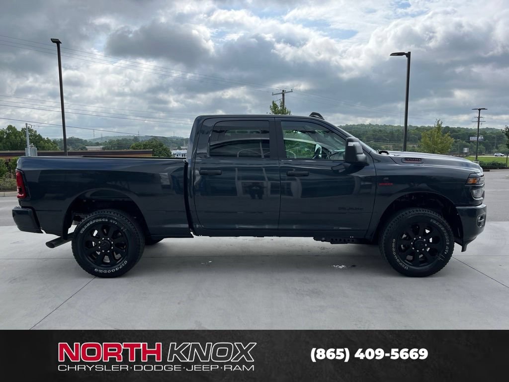 New 2026 RAM 3500 Big Horn AWD/4WD image 20