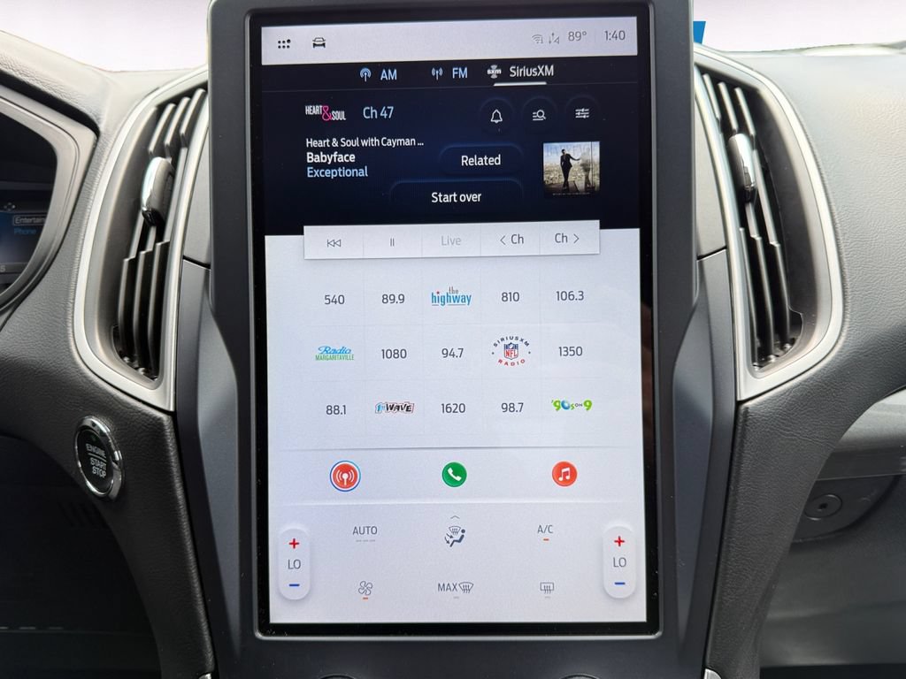 Used 2022 Ford Edge SE w/ Black Appearance Package AWD/4WD image 14