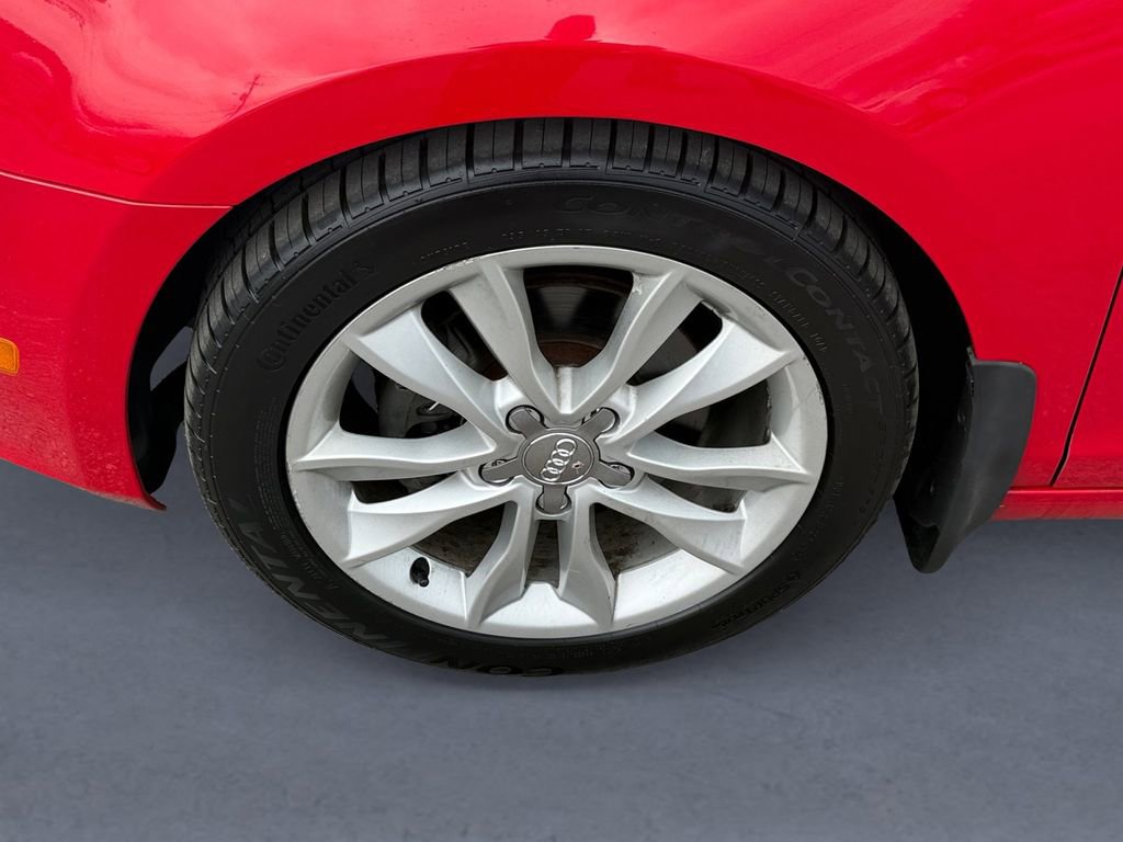 Used 2013 Volkswagen Golf TDI image 9