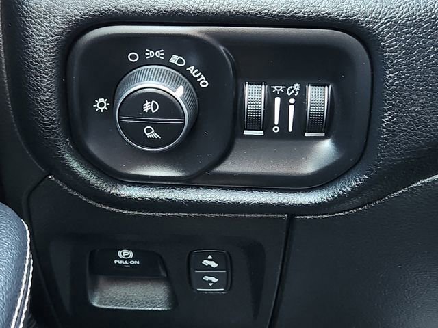 Used 2022 RAM 1500 Laramie image 25