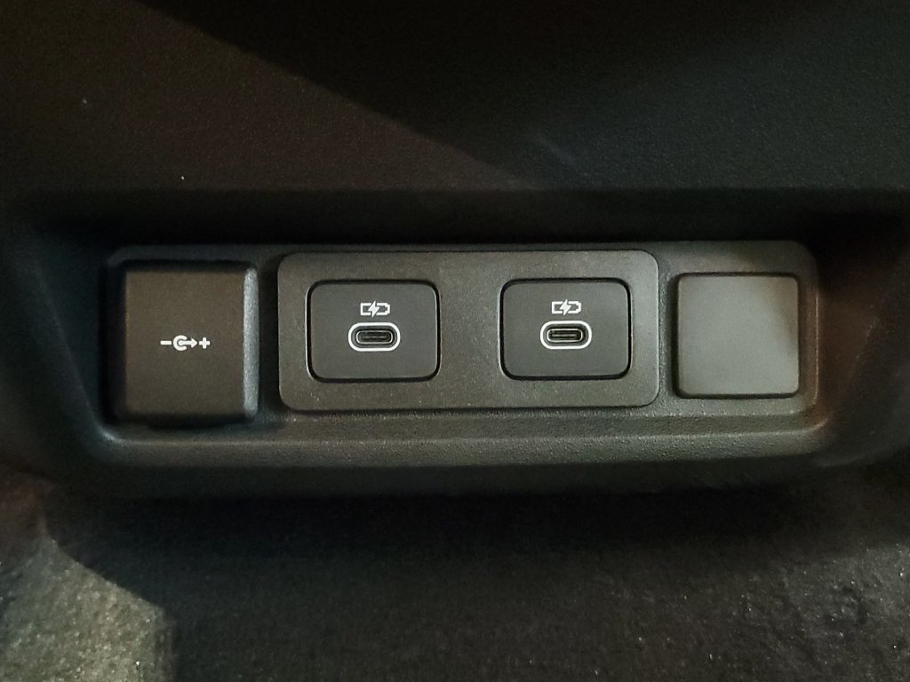 New 2026 Land Rover Discovery Dynamic SE AWD/4WD image 32