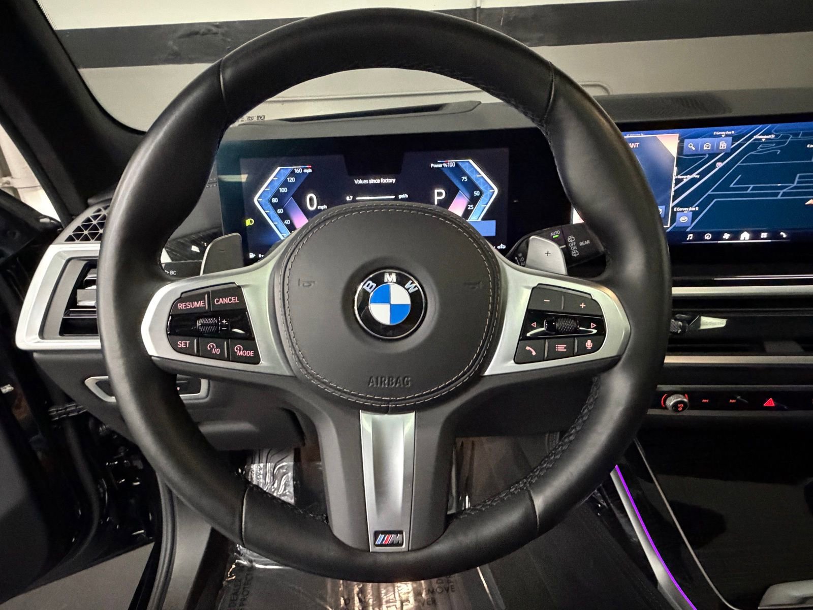 Used 2025 BMW X7 xDrive40i w/ Executive Package image 28