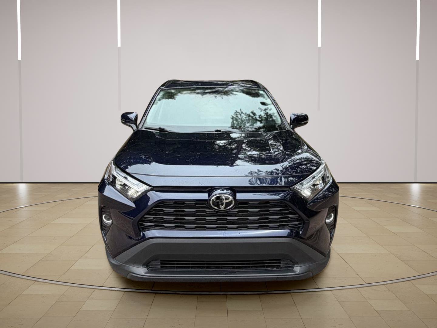 Used 2025 Toyota RAV4 XLE w/ Convenience Package FWD image 8