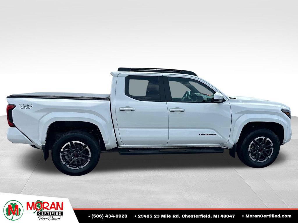 Used 2025 Toyota Tacoma TRD Sport AWD/4WD image 6
