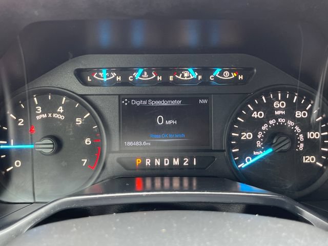 Used 2015 Ford F150 XL w/ Equipment Group 101A Mid AWD/4WD image 15