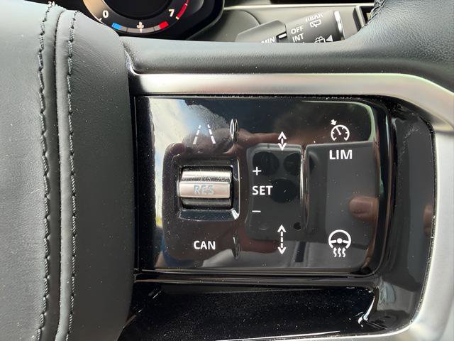 Certified 2025 Land Rover Range Rover Sport SE image 20