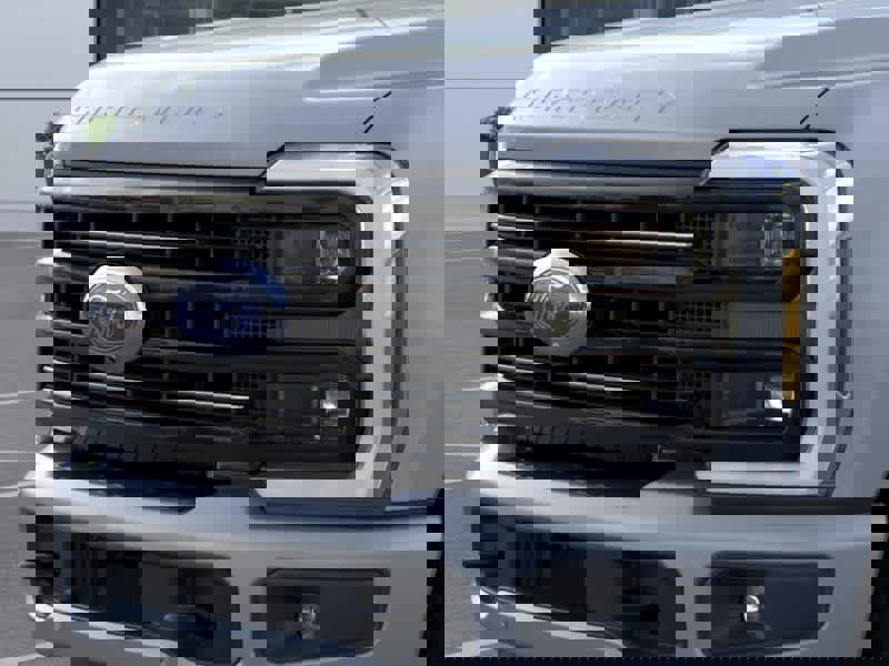 New 2026 Ford F350 Platinum w/ FX4 Off-Road Package image 17