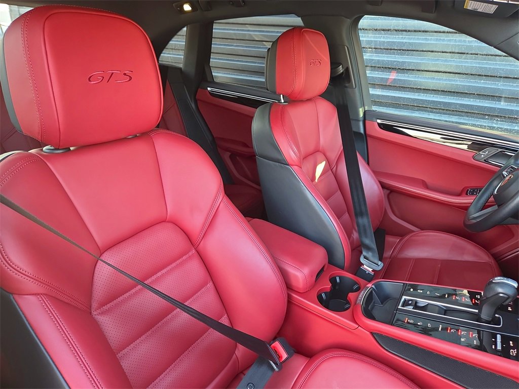 Certified 2023 Porsche Macan GTS image 18