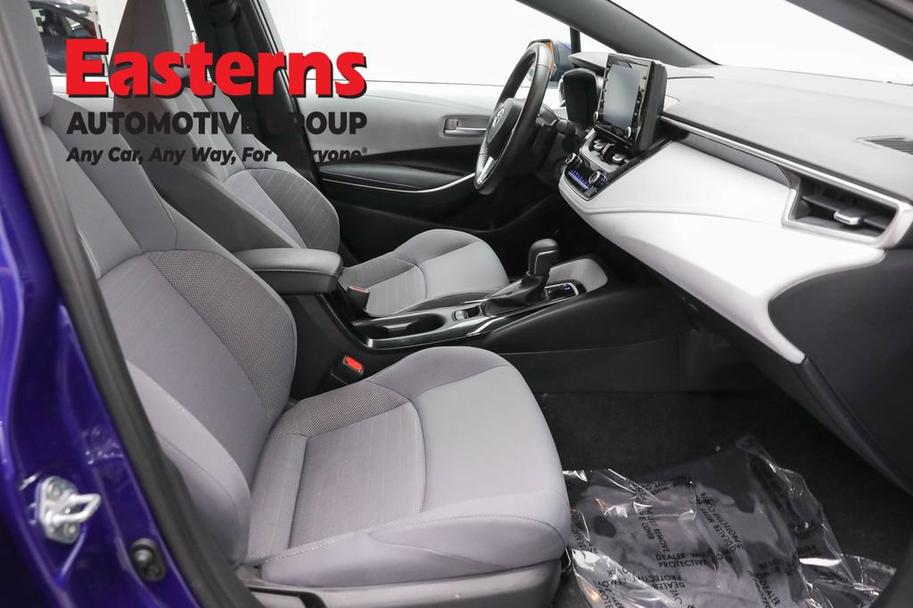 Used 2022 Toyota Corolla SE FWD image 23