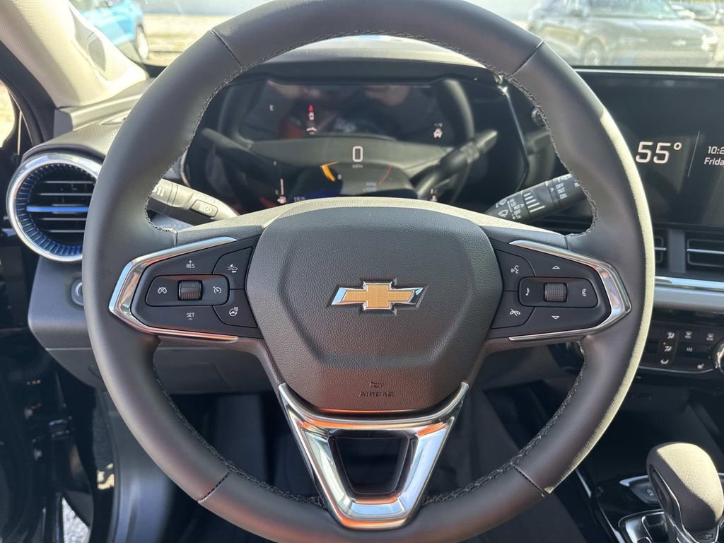 New 2026 Chevrolet Trax LT w/ Sunroof Package image 23