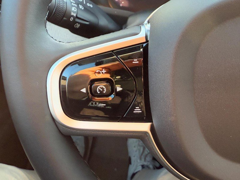 New 2026 Volvo XC90 B6 Ultra w/ Protection Package image 12