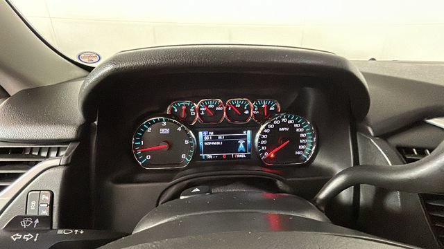 Used 2017 Chevrolet Suburban Premier AWD/4WD image 17