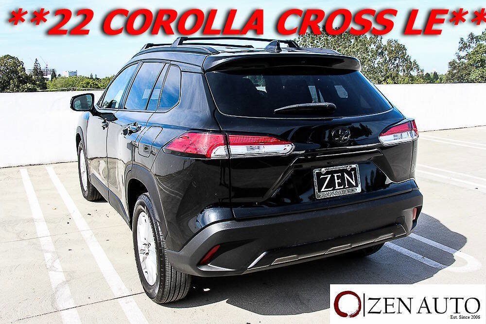 Used 2022 Toyota Corolla Cross LE w/ Black Badges Package (TMS) image 8