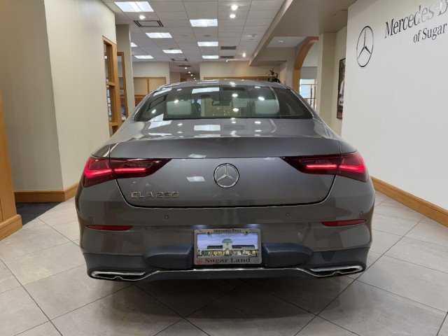 Used 2025 Mercedes-Benz CLA 250 image 4