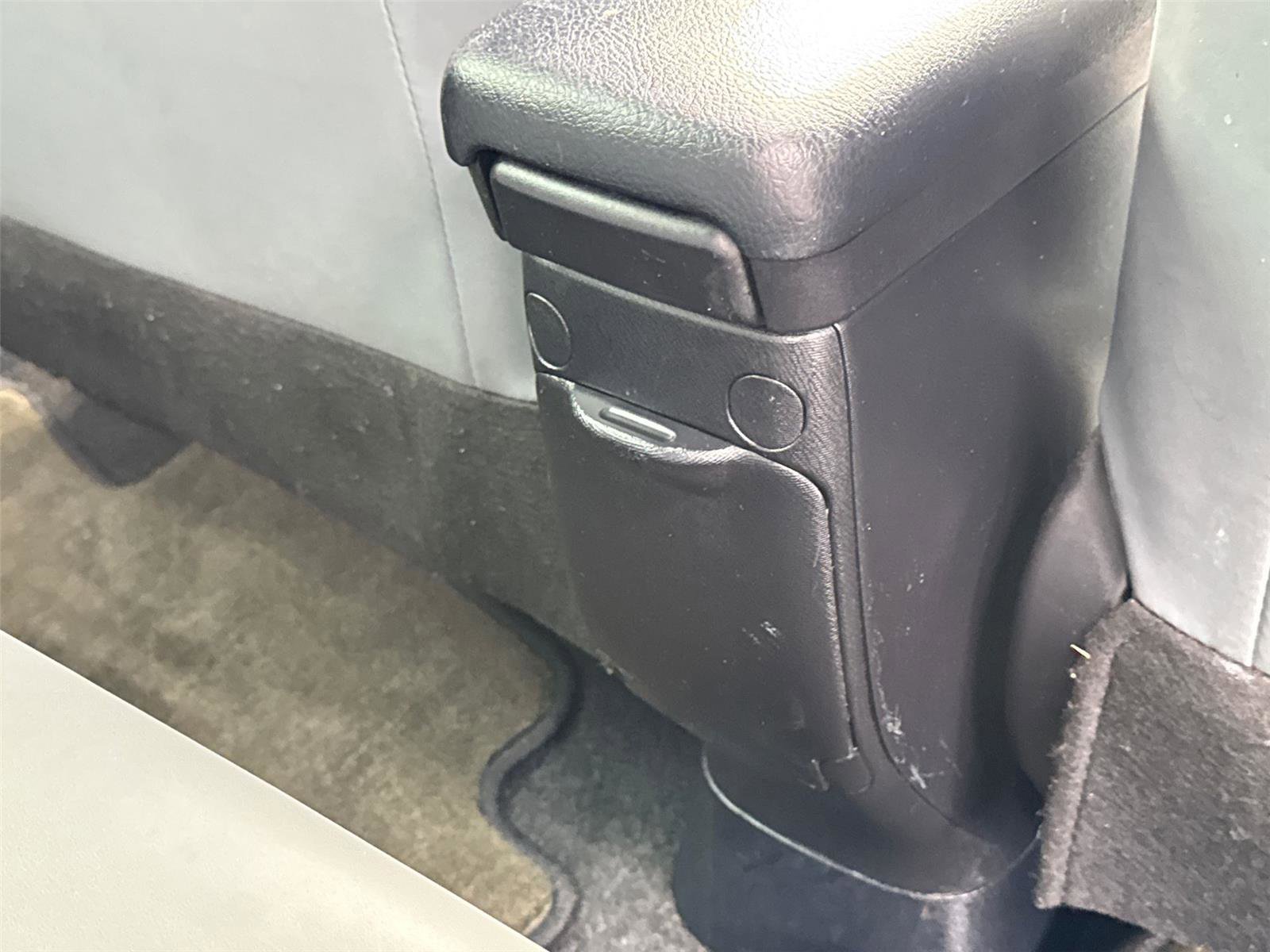 Used 2017 Toyota Prius C Four image 19