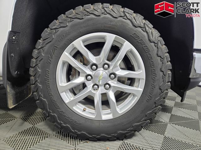 Used 2021 Chevrolet Silverado 1500 LTZ w/ Technology Package image 12