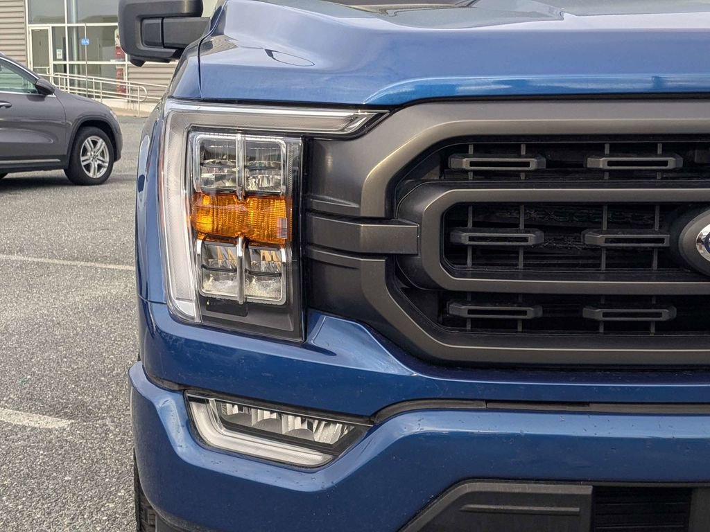 Used 2022 Ford F150 XLT w/ Equipment Group 302A High image 9