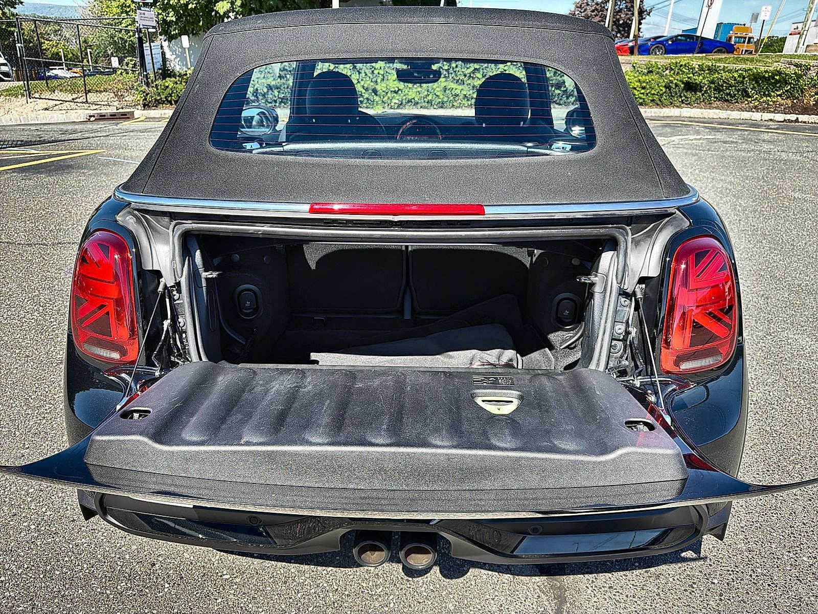 Used 2024 MINI Cooper S FWD image 27