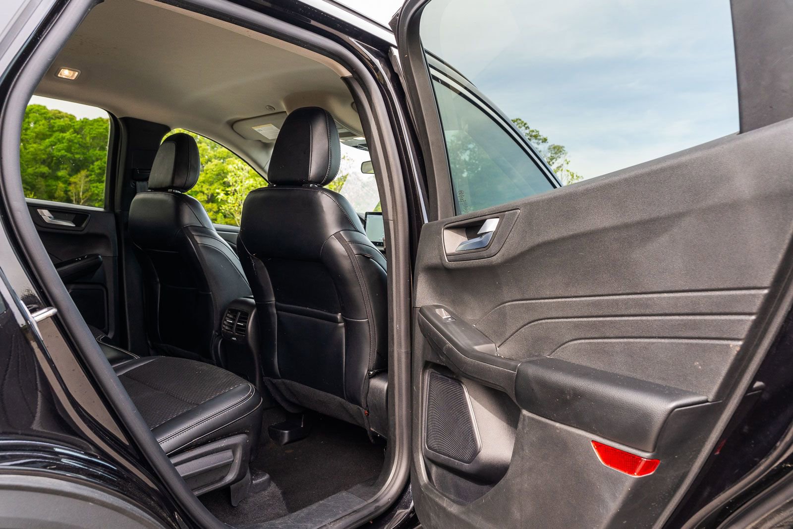 Used 2024 Ford Escape SE image 14