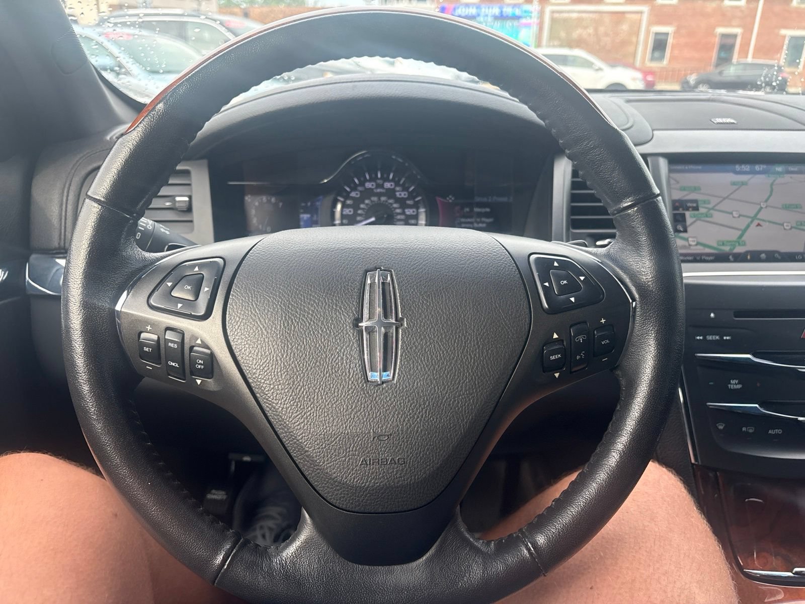 Used 2015 Lincoln MKS AWD w/ Equipment Group 101A image 37